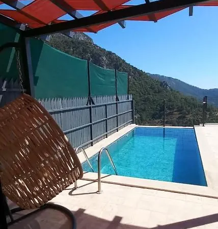 Yildiz Hotel *